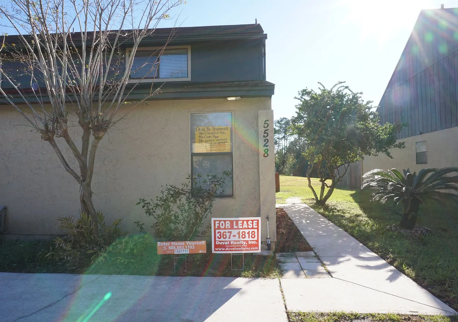 3/2 townhome Near NAS Jax — Photo 1