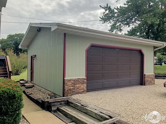4th image of 1295 Kreigh Ln