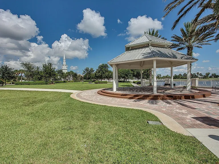 11357 SW Northland Dr — Photo 80