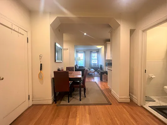 Rented by Oxford Property Group | media 1