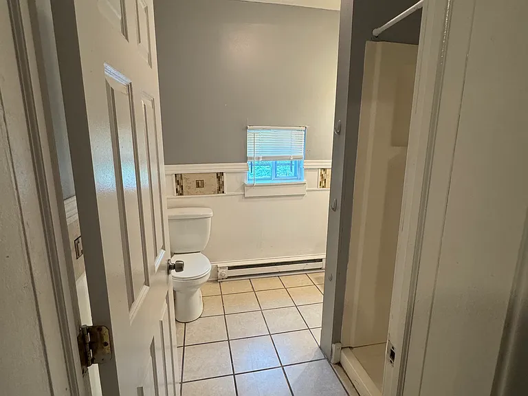 3125 Cliftmont Ave — Photo 17