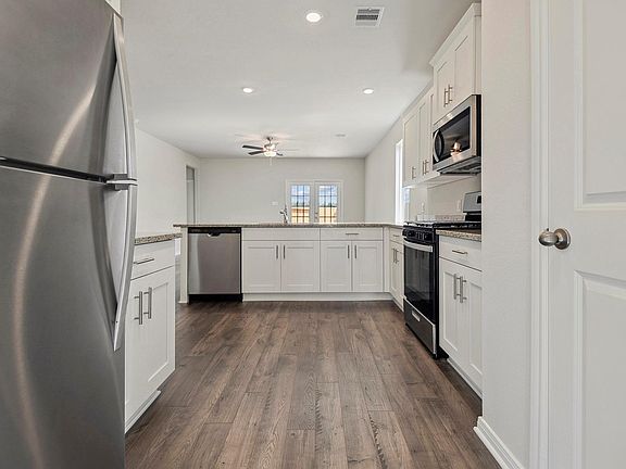 7th image of this home