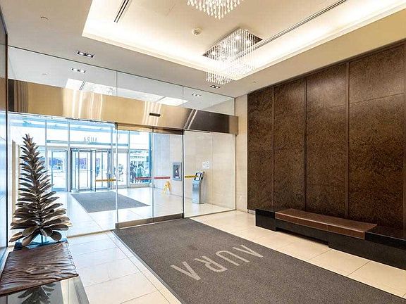 2nd image of 386 Yonge St #1202
