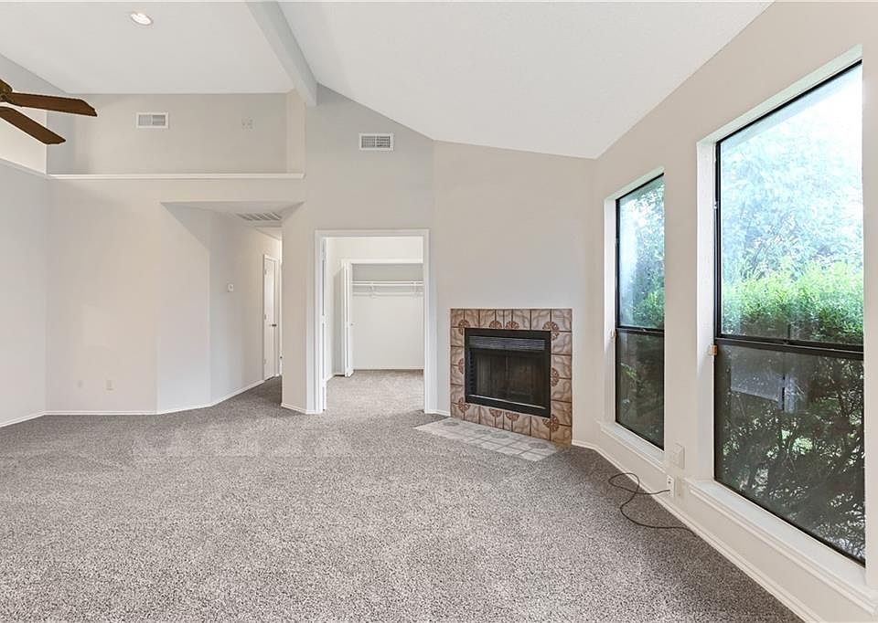 1st image of 2620 Butterfield Dr