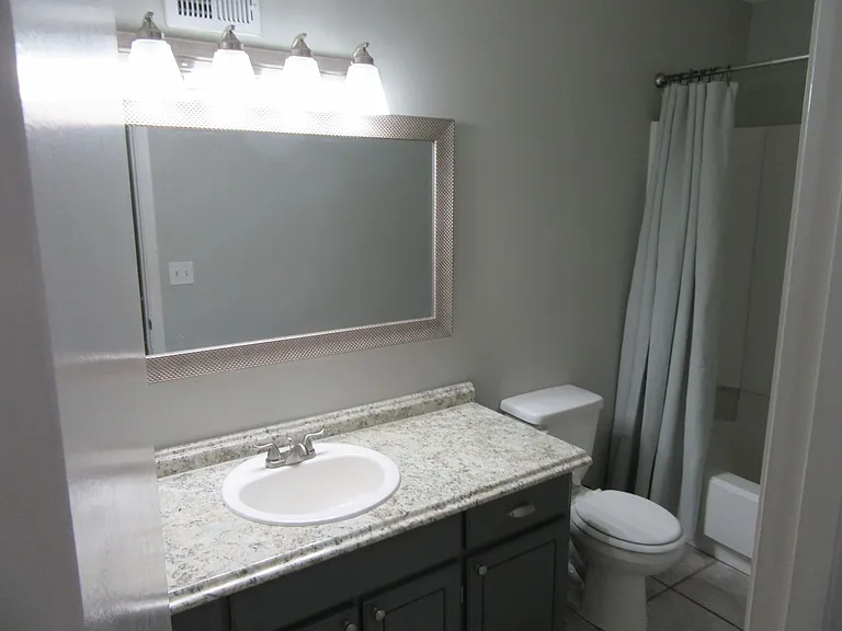 1113 Arthur Ave — Photo 25