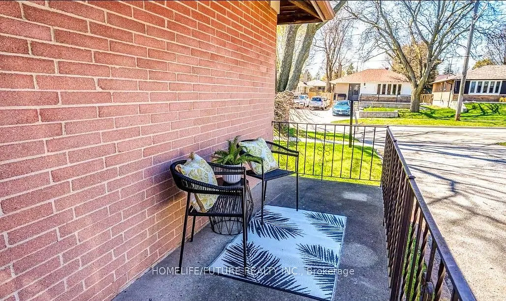 4 bed, $4,200 — Photo 2