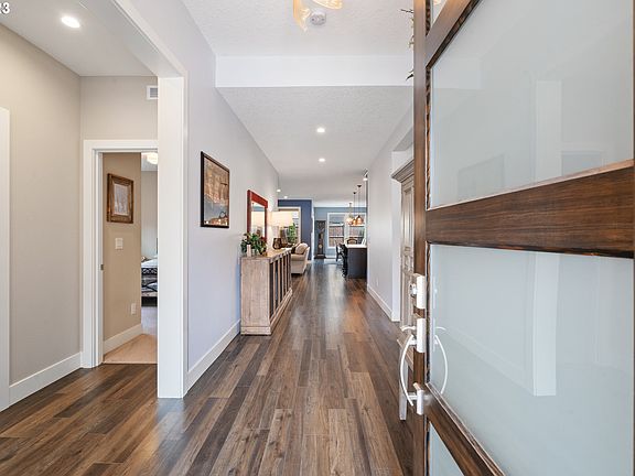 5th image of 5402 NE 133rd St