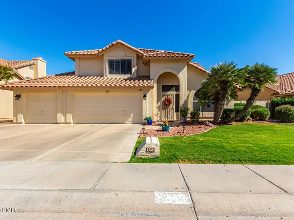 3821 S HAWTHORN Drive, Chandler, AZ 85248