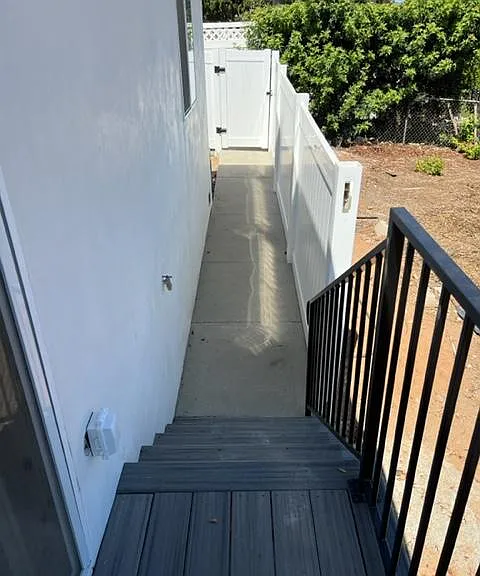 2315 El Prado Ave #B — Photo 6