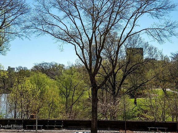 4th image of 410 Central Park W #3A