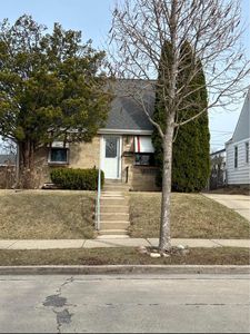 2104 South 98th STREET, Milwaukee, WI, 53227