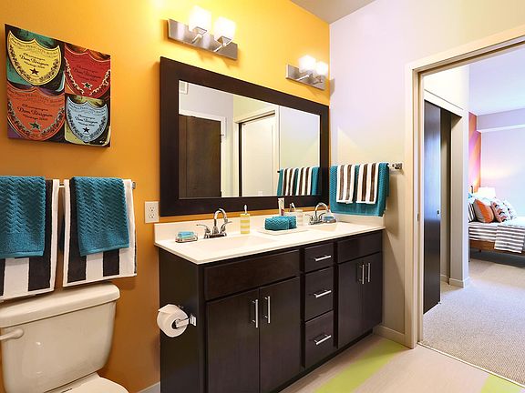 5th image of 2904 Lyndale Ave S APT 303