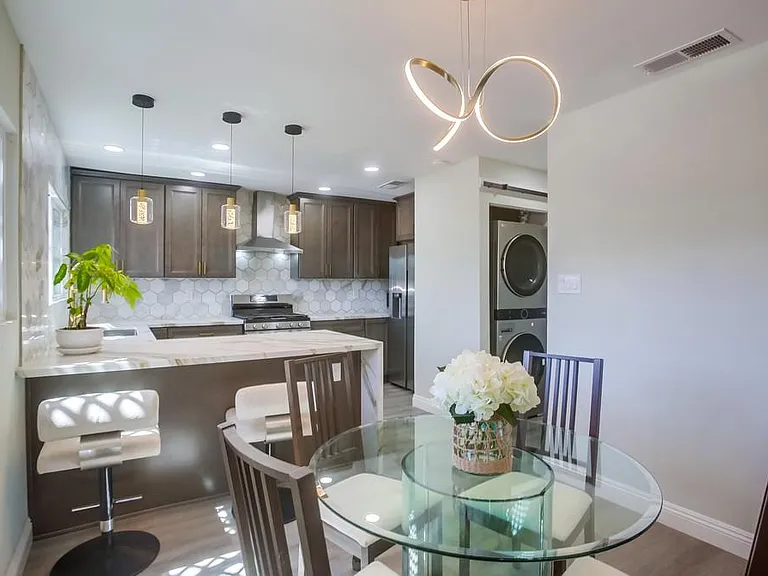 5013 Conrad Ave — Photo 8