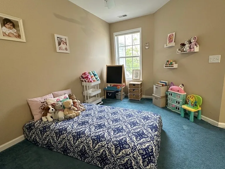 284 Jennifer Ct — Photo 14