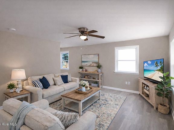 4th image of 309 Lakewood Drive