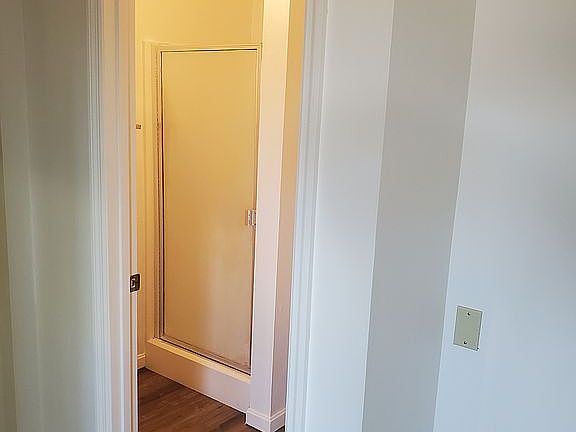 3rd image of 1219 Burdette Ave