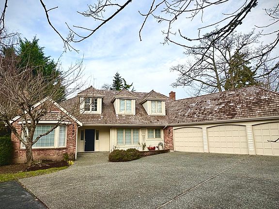 2nd image of 9038 NE 28th St