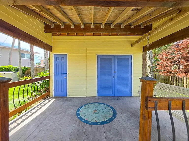 1208 S Central Ave — Photo 31