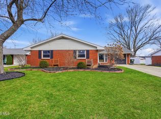 2530 Windsor Dr, Lima, OH 45805