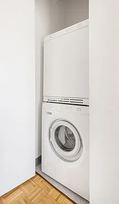 Rented by Mirador Real Estate | media 5