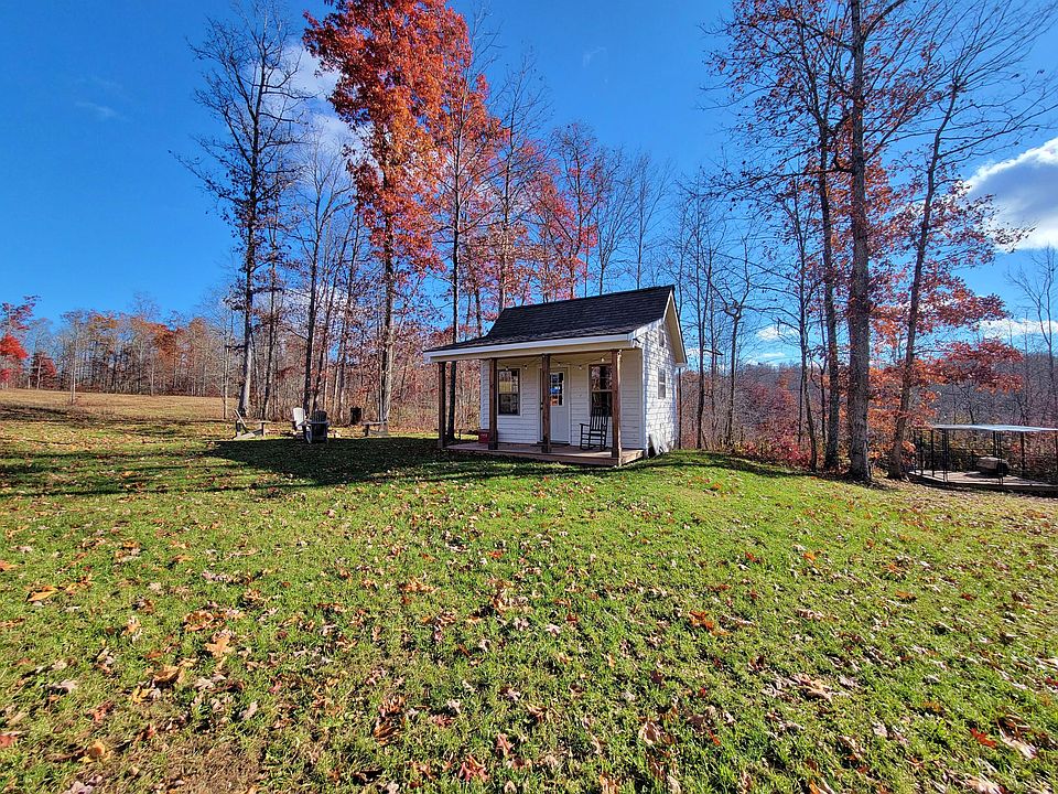 1st image of Bearclaw Ln