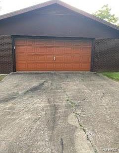 2nd image of 2021 Steven Dr