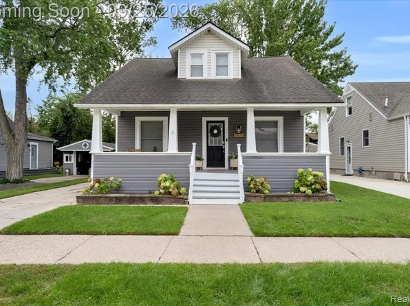 1465 West Blvd, Berkley, MI 48072