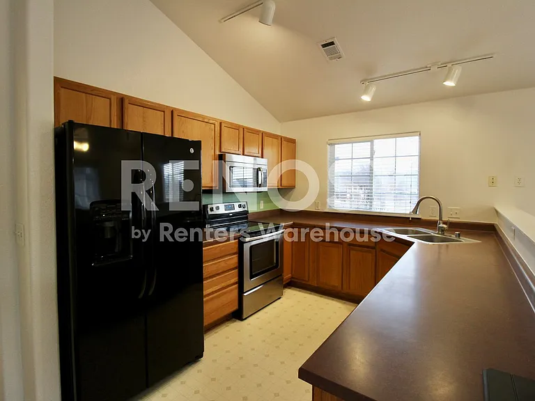 3242 E 103rd Dr #607 — Photo 5