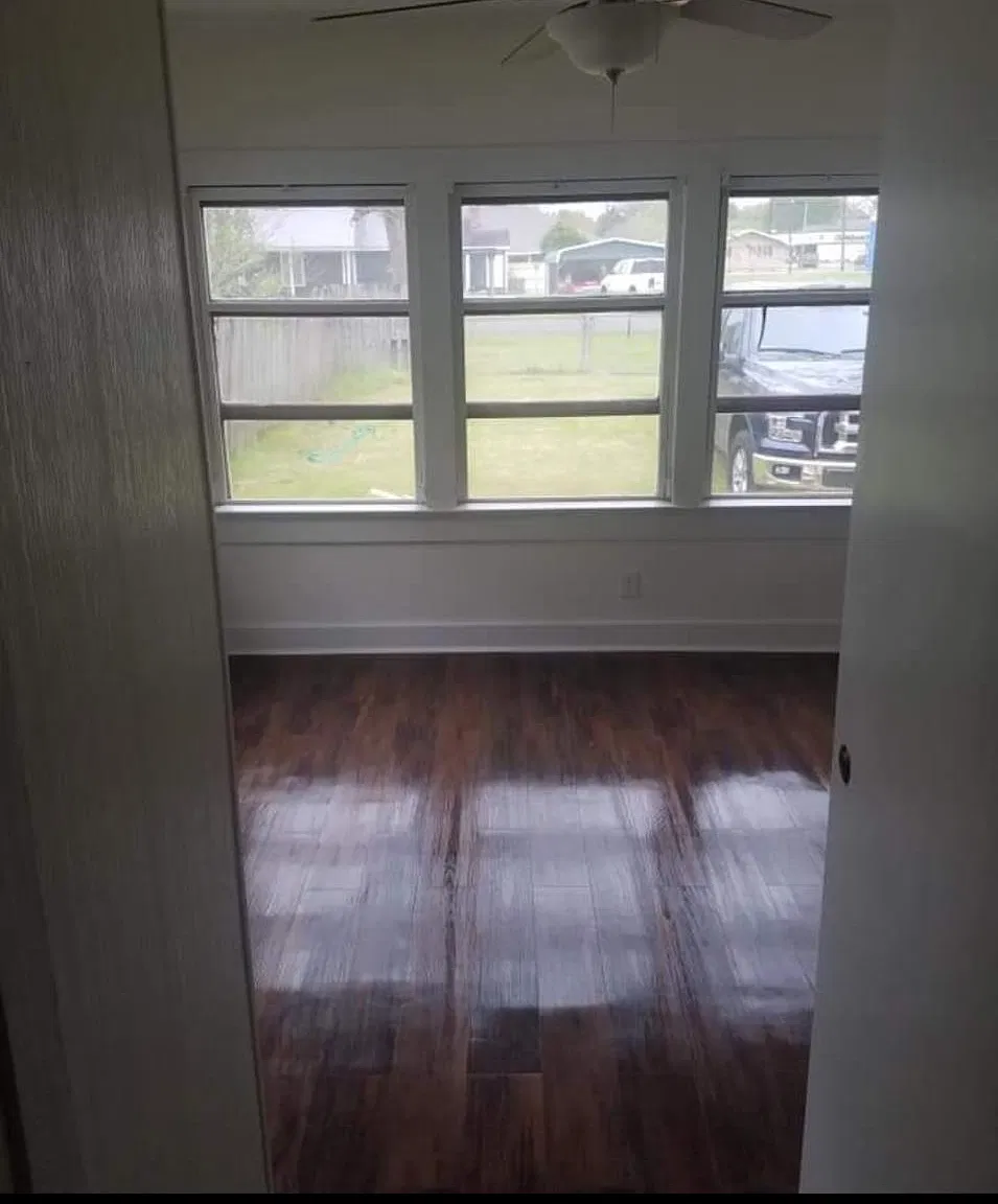 3 bed, 1075 sqft, $1,050 — Photo 1