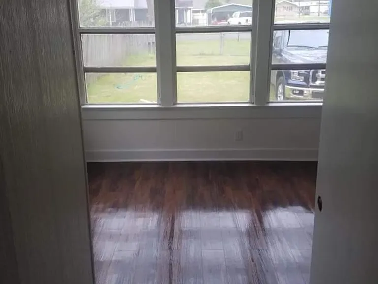 222 Blanchard St — Photo 2