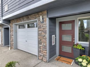 16611 48th Ave W #D3, Edmonds, WA