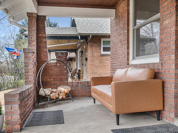 4th image of 1136 Cook Street