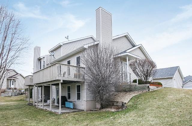 1st image of 10251 Arrowwood Dr