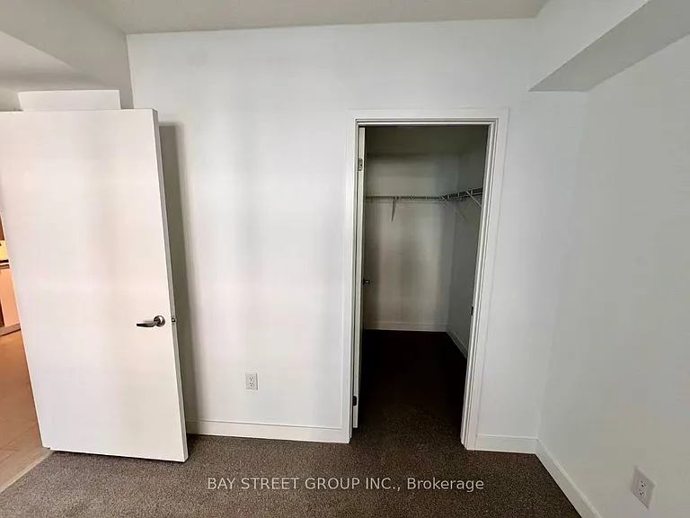 4010 Eglinton Ave W #205 — Photo 11
