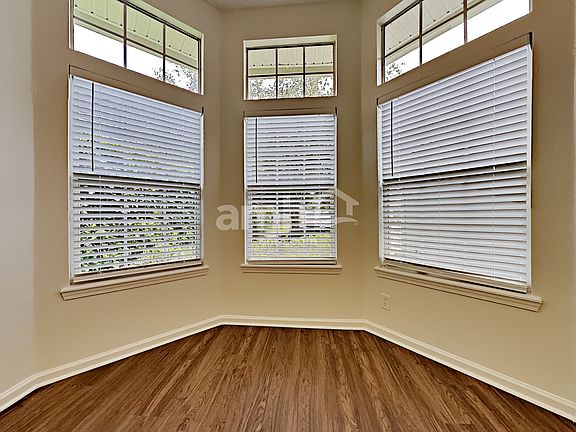 5th image of 1327 Ardmore St