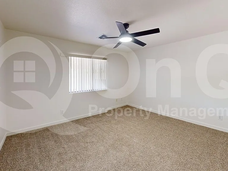 2574 W Southern Star Dr — Photo 9