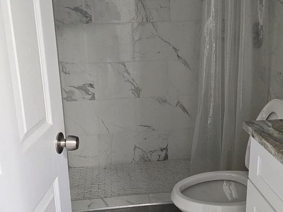 2nd image of 2525 Royal Palm Ave APT 13