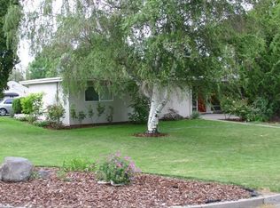 4309 Richey Rd, Yakima, WA 98908