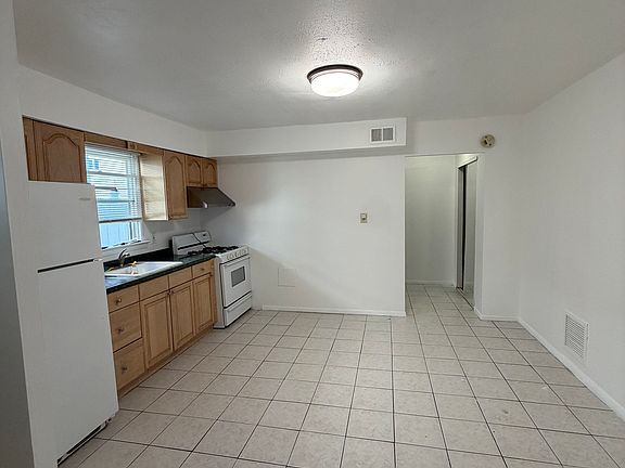 2nd image of 33 Brunswick St Floor 2