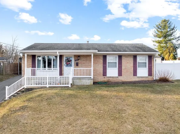 945 Allen Dr, Winchester, VA 22601