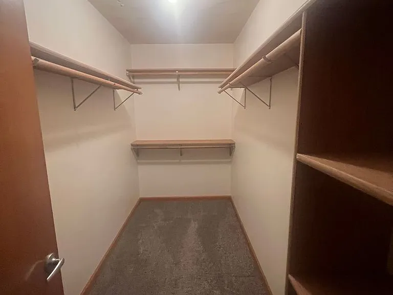 2812 Biscayne Dr — Photo 9