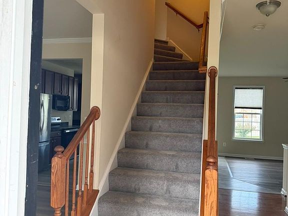 2nd image of 1231 Stallion St