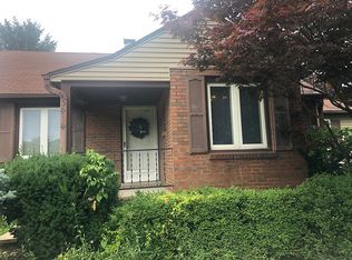 5414 N Humboldt Ave, Peoria Heights, IL