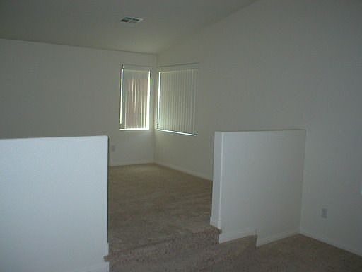 3rd image of 20 Yellow Flame Ave