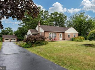 840 Main St, Royersford, PA 19468