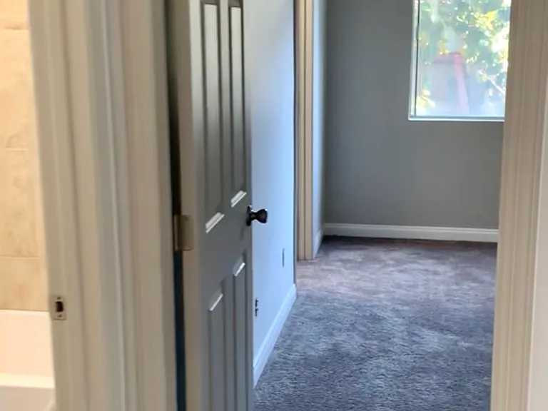 5523 Adobe Falls Rd — Photo 10