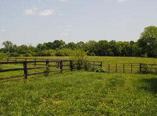 1312 Ruddles Mills Rd, Paris, KY 40361