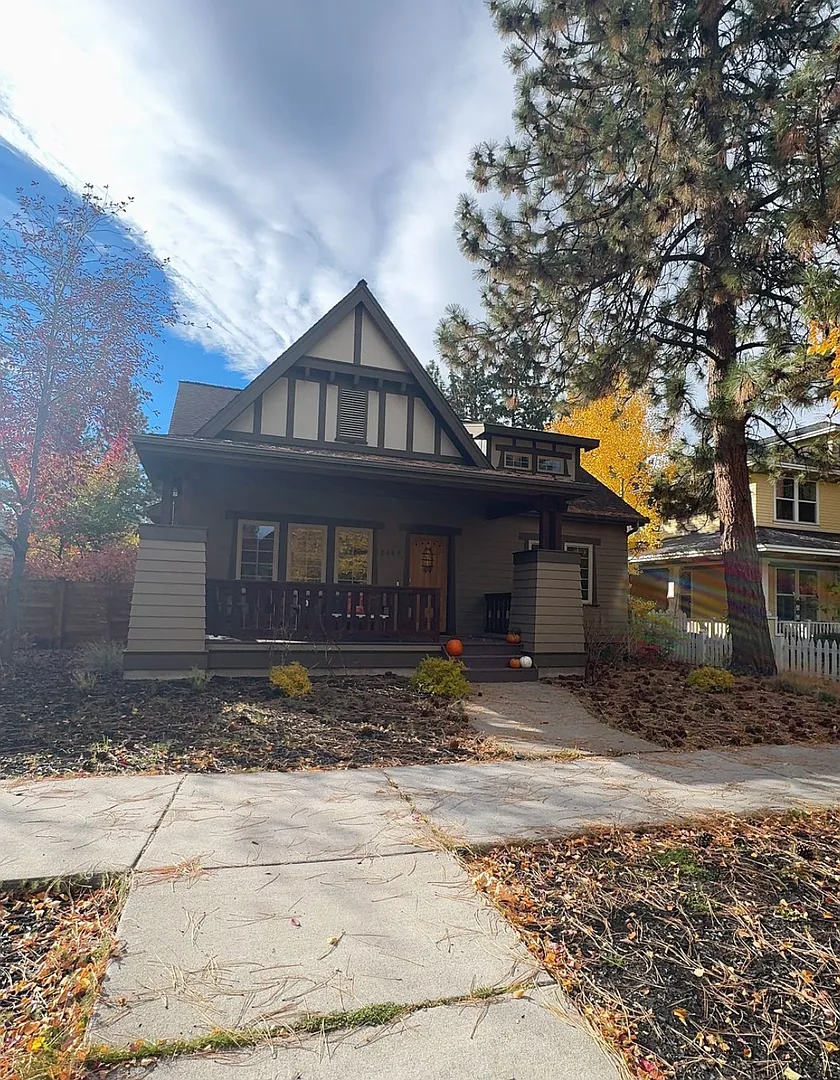Charming Home in the heart of Northwest Crossing! — Photo 2