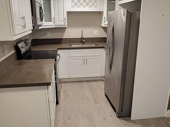 5th image of 156 E Highland Ave APT B