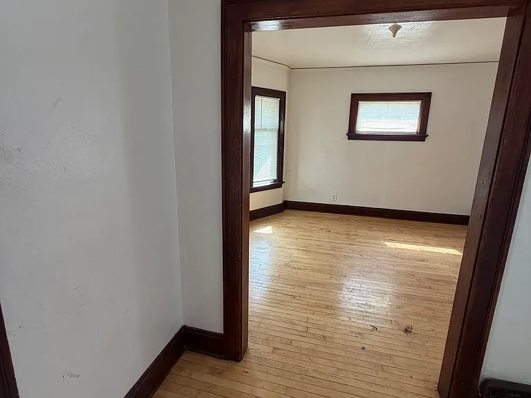 3320 W Brown St #2 — Photo 2